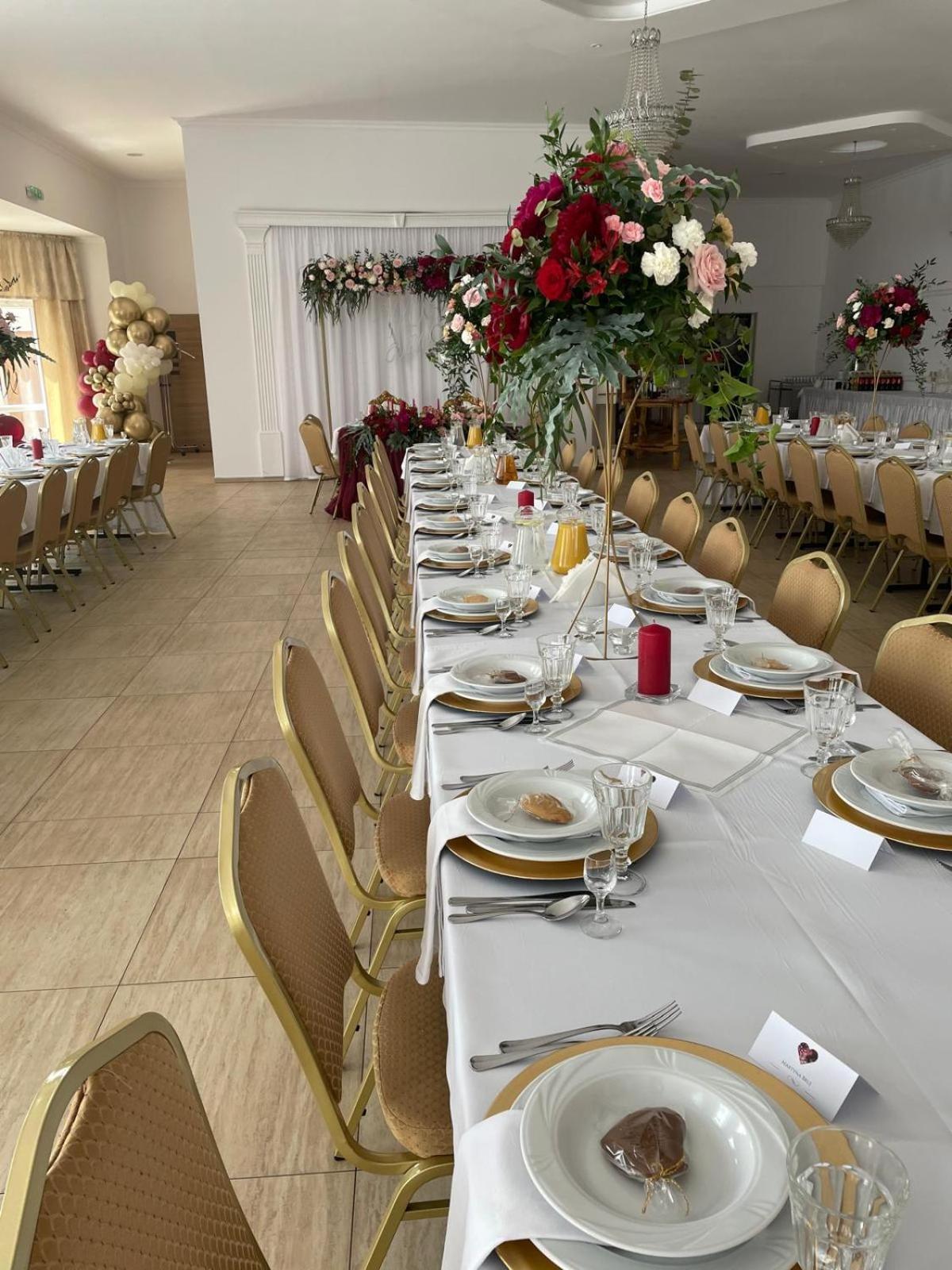 Marysienka Hotel Bisztynek Bagian luar foto